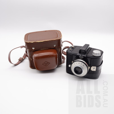 Vintage AGFA Clack Camera with Original Leather Case
