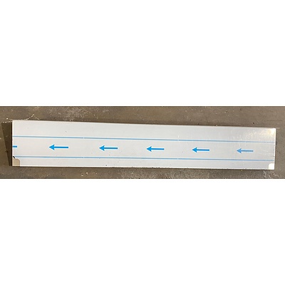 Vogue Stainless Steel Wall Shelf