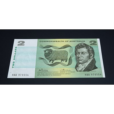 $2 1972 Phillips Wheeler Australian Two Dollar Banknote R84 HAU970554