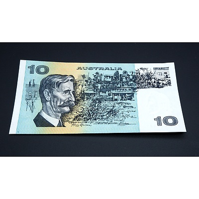 $10 1983 Johnston Stone Australian Ten Dollar Banknote R308 TXY469461