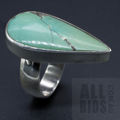 Sterling Silver Turquoise Ring, 9.4g