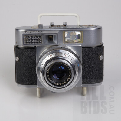 Vintage Voigtlander Vitomatic II 35mm Film Camera Color-Skopar 50mm Lens and Original Case