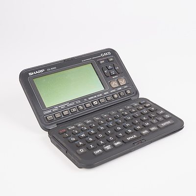 Vintage Sharp ZQ-6000 64KB Electronic Organiser