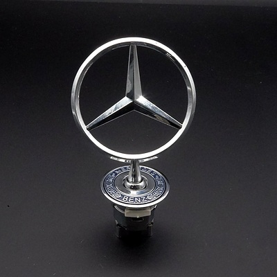 Mercedes Benz Hood Ornament
