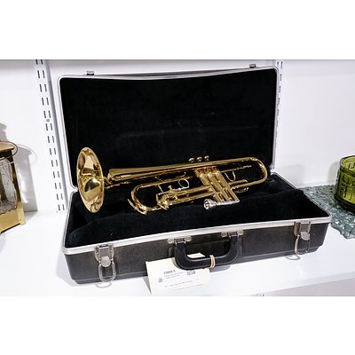 Vintage King Brand Brass Trumpet in Hard case