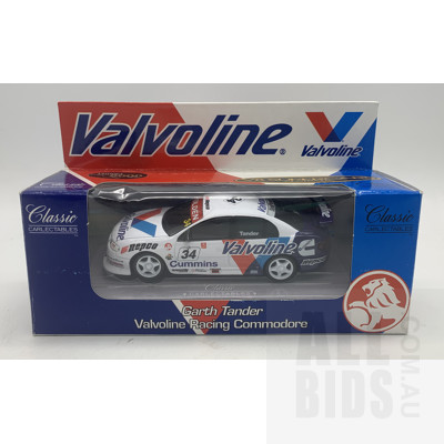 Classic Carlectables - Holden VT Commodore Garth Tander Valvoline 1:43 Scale Model Car
