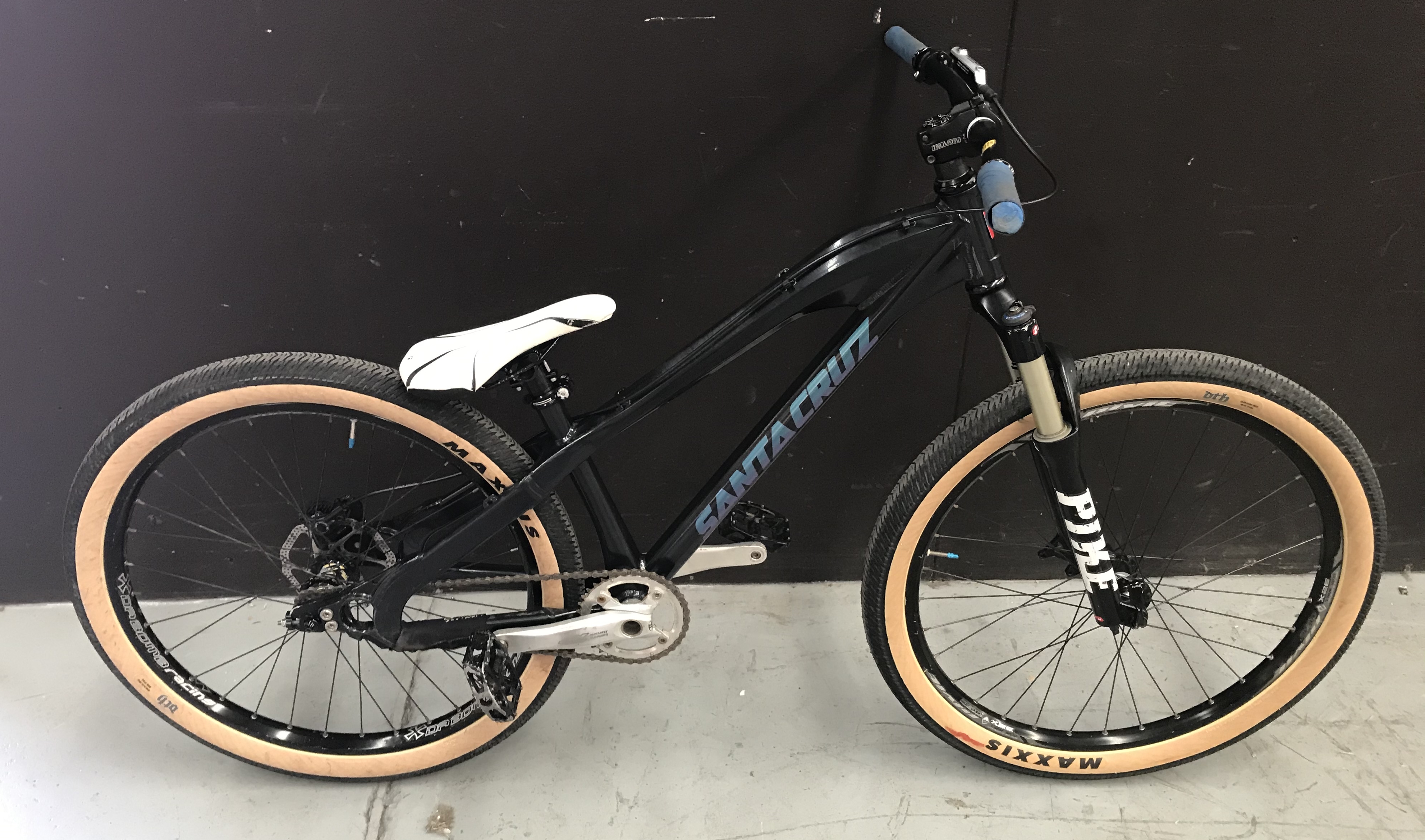 Santa cruz deals dirt jump bike