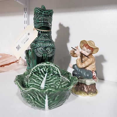 Porcelain Phoo Dog Figure, Lidded Cabbage Leaf Dish and Kowa Porcelain Figurine (3)