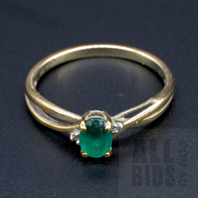 9ct Yellow Gold Ring with Created Emerald and Two Single Cut Diamonds, 1.5g