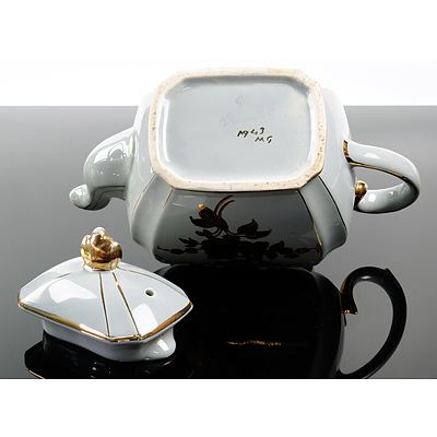 Vintage Sadler Teapot Circa 1943 - Marked Below