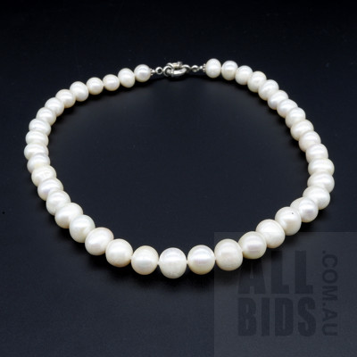 Stand of Freshwater Pearls
