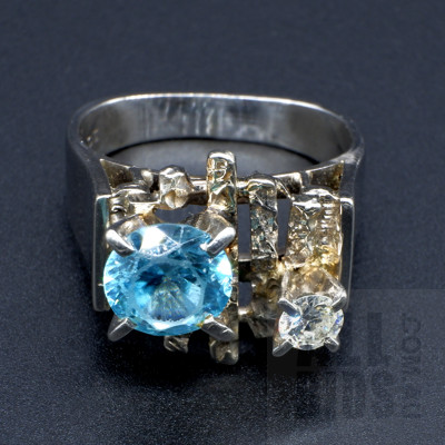 18ct White Gold Ring with Blue Zircon and RBC Diamond , Circa 1970s, 9g