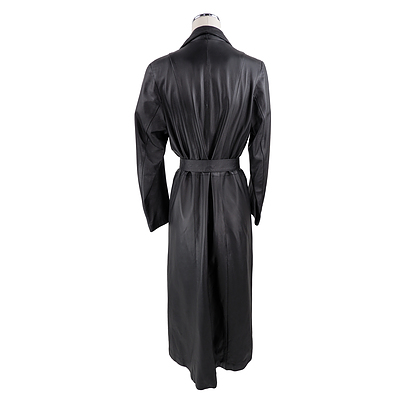 Vintage Italian Black Leather Trench Coat with Slit Pockets and waist Tie