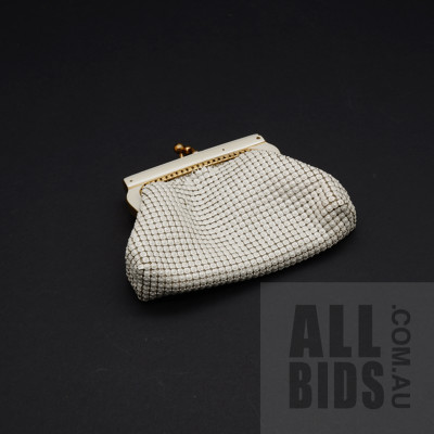 Vintage White Mesh Handbag with Gold Trim and Snake Chain Strap, White Mesh Coin Purse and Beige Mesh Wallet (3)