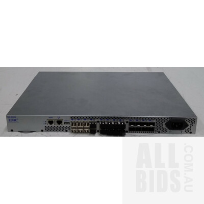 EMC Brocade (EM-320-0008) DS-300B 24 Port 8-Port Active SFP+ Switch