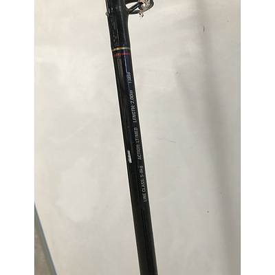 Penn 7.8 Foot Fishing Rod With Reel and Accessories