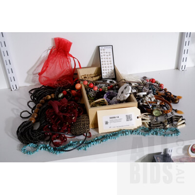 Quantity Costume Jewellery Including Earrings and Others in Original Gift Boxes