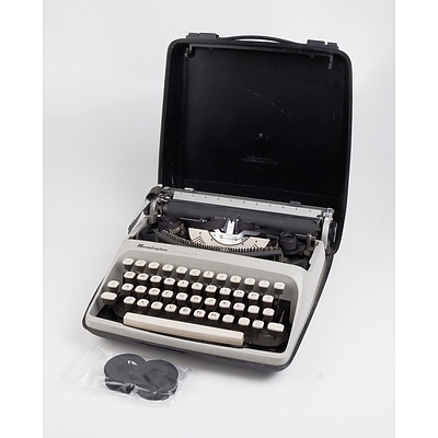 Vintage Remington Premier Portable Type Writer with Case