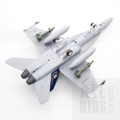 Franklin Mint Precision Models Armour Collection Diecast 1:48 F/A 18 Hornet RAAF 76th Anniversary Squad in Original Display Box