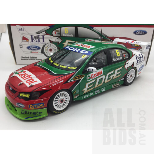 Classic Carlectables - 2008 Ford BF Falcon Team Castrol Edge - 122/1500 - 1:18 Scale Model Car