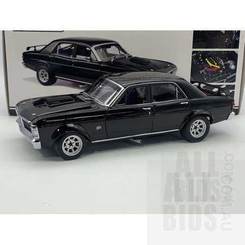 Classic Carlectables Ford GT-HO Super Falcon Gloss Black 0463/1000 1:18 Scale Model Car