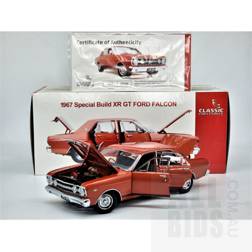 Classic Carlectables 1967 Ford Special Build XR GT Falcon 400/2500 1:18 Scale Model Car