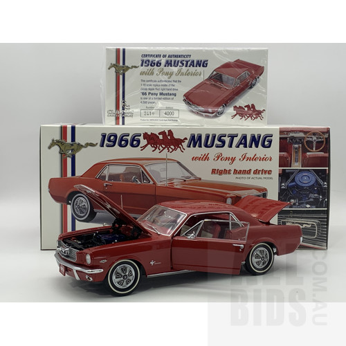Classic Carlectables 1966 Pony Mustang 2410/4000 1:18 Scale Model Car