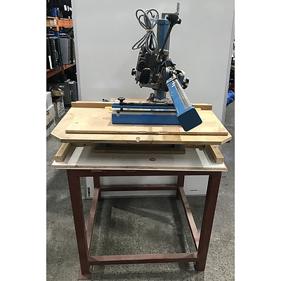 Elu Overhead Router On Stand