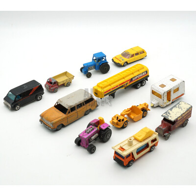 Collection of Vintage Matchbox, Lesney and Hot Wheels Model Cars, Including Micro Models Holden