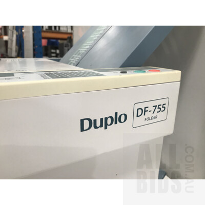 Duplo DF-755 Paper Folder