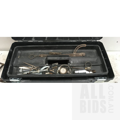 Black Stanley Auto Lock Plastic Cantilever Tool Box With Assorted Vintage And Other Tools