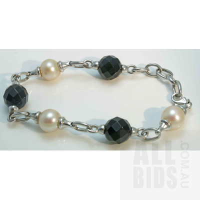 Sterling Silver Bracelet - Black Onyx & Large Pearl