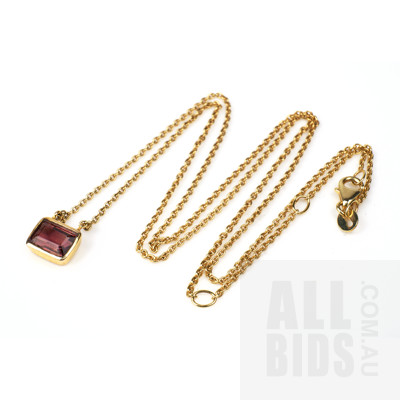 14ct Yellow Gold Chain with Watermelon Tourmaline Drop, 2.7g