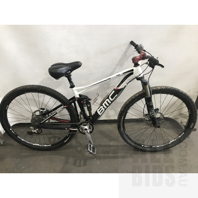 BMC Fourstroke FS02 29 Inch Carbon Dual Suspension Mountain Bike
