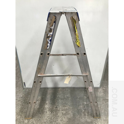 Bailey 1.1M Double Sided Step Ladder