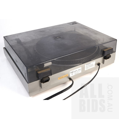 C.D.C. 8003 Fully Automatic Direct Driver Stereo Turntable