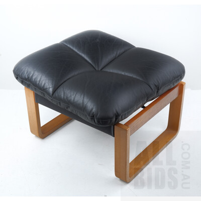 Retro Tessa Footstool with Bentwood Frame and Leather Top