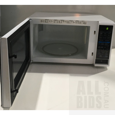LG MS3840SRSk 1600w Microwave, Panda XPB36 Portable Washing Machine And Lifetime Folding Trestle Table