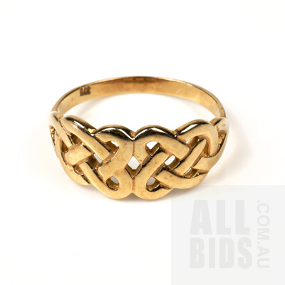9ct Yellow Gold Celtic Style Ring, 2.9g