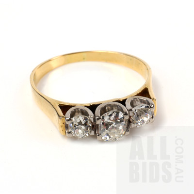 18ct Yellow and White Gold Ring with Three Old Mine Cut Diamonds, 4.6g