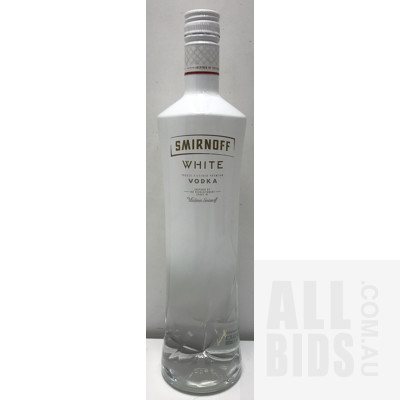 Smirnoff White Freeze Filtered Premium Vodka 1L