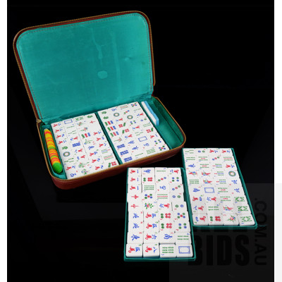 Vintage Mahjong Set in Vinyl Case