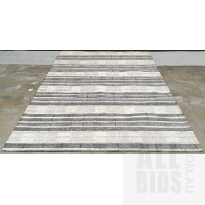 Libertine, Silver Grey, Hand Tufted In India Floor Rug 200cm x 280cm ORP $799