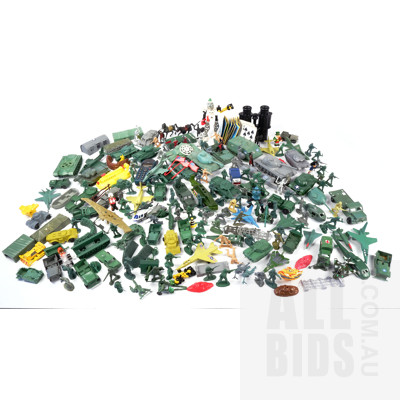 Large Quantity Toys Including Tanks, Planes, Plastic Soldiers, Lego Bionicle and More