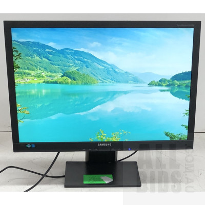 Samsung SyncMaster SA450 (S24A450BW) 24-Inch Widescreen LED-Backlit LCD Monitor