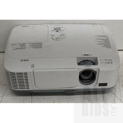 NEC (M361X) XGA 3LCD Projector