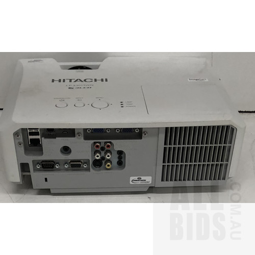 Hitachi (CP-X3015WN) XGA 3LCD Projector