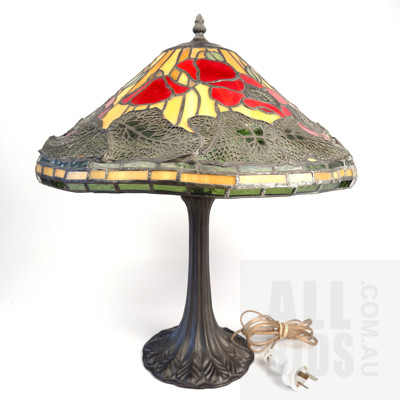 Reproduction Tiffany Style Table Lamp