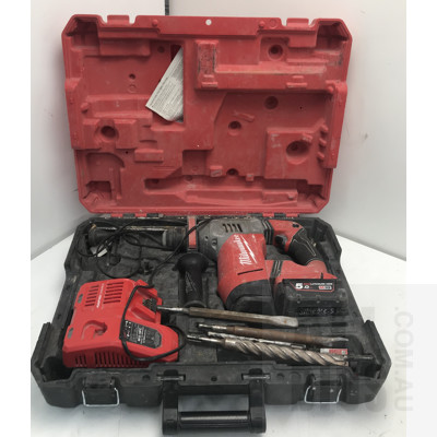 Milwaukee M18 CHP 18 Volt Cordless Hammer Drill With Charger And Battery