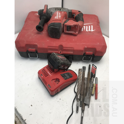 Milwaukee M18 CHP 18 Volt Cordless Hammer Drill With Charger And Battery